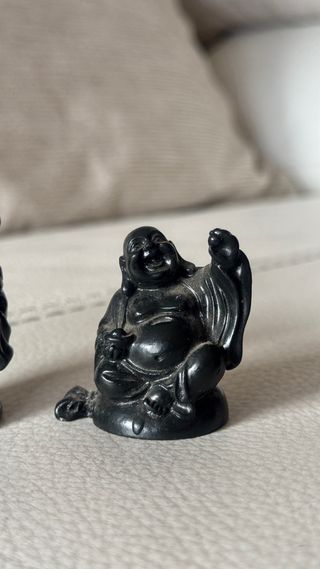 Statuine del Buddha Sorridente in Resina Nera