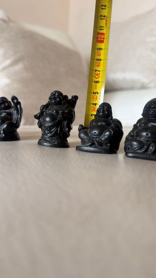 Statuine del Buddha Sorridente in Resina Nera