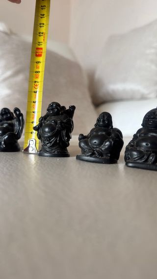 Statuine del Buddha Sorridente in Resina Nera