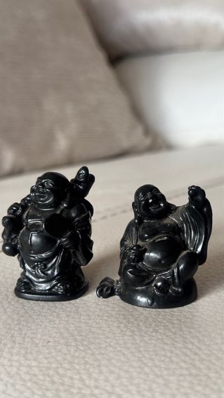 Statuine del Buddha Sorridente in Resina Nera