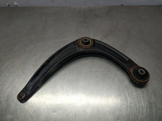 BRAZO SUSPENSION INFERIOR DELANTERO IZQUIERDO PEU