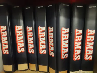 COLECCIÓN REVISTAS ARMAS