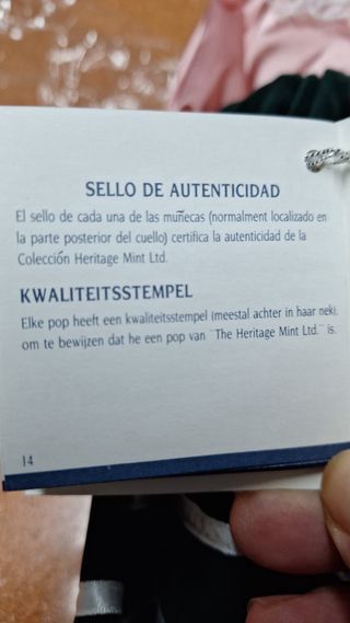 Muñeca de porcelana Heritage Mint Collection