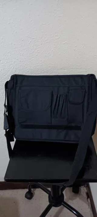 2 Maletínes multicolor con estampado floral