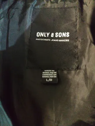 Chaleco plumífero negro