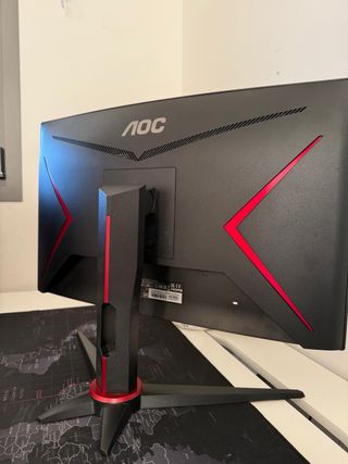 Monitor Curvo ASUS 24' 1920x1080 165hz