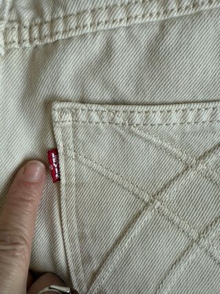 Shorts Levi's beige talla 29