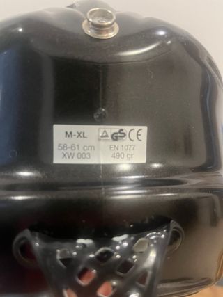 Casco Uvex esquí/snowboard negro