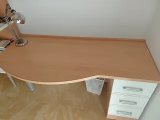 Scrivania e 3 Mensole in Legno e Metallo