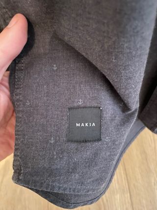 Camisa Makia gris talla M