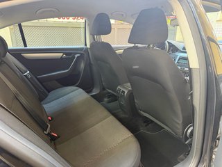 Volkswagen Passat 2012