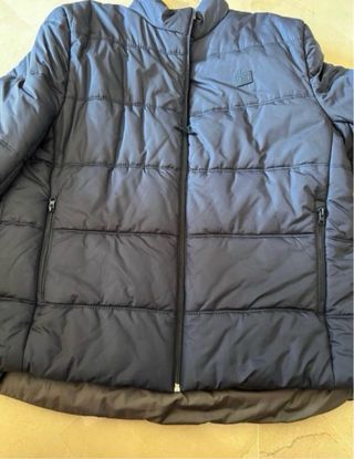 Plumífero Pedro del Hierro azul