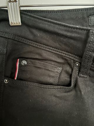 Pantalón negro Salsa