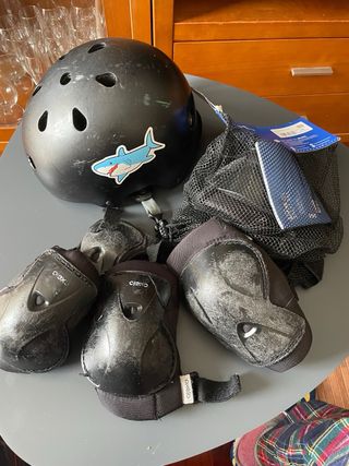 Patines Oxelo Talla 34-36 con protecciones