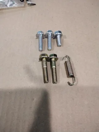 Kit Soporte escape Yasuni R Minarelli horizontal