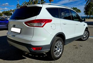 FORD KUGA- UN PROPIETARIO- MANTENIMIENTO OFICIAL