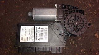MOTOR ELEVALUNAS DELANTERO IZQUIERDO AUDI A4