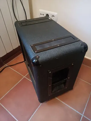 Pantalla Marshall 1912 con JBL