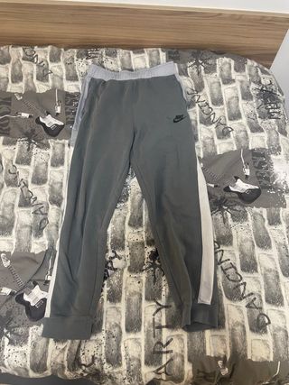 Pantalón chándal Nike gris niño Talla XL
