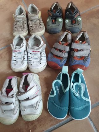 Lote de 6 pares de zapatos infantiles T.20