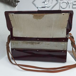 Acordeon Rauner Roja