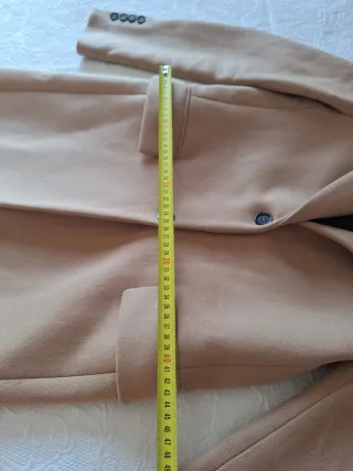 Abrigo Zara Manteco Beige