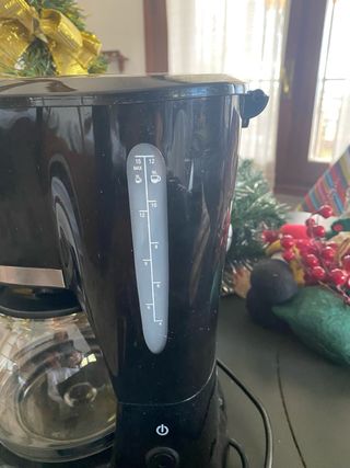 Cafetera de goteo negra