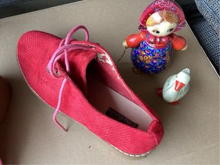 ￼ conjunto de bolso de piel y zapatos mocasines