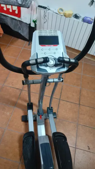 Bicicleta Elíptica techness 800se