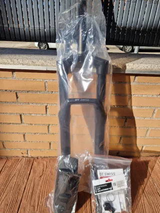 Horquilla ebike DT Swiss nueva