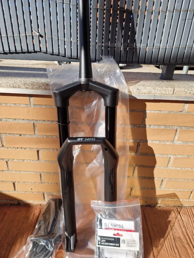 Horquilla ebike DT Swiss nueva