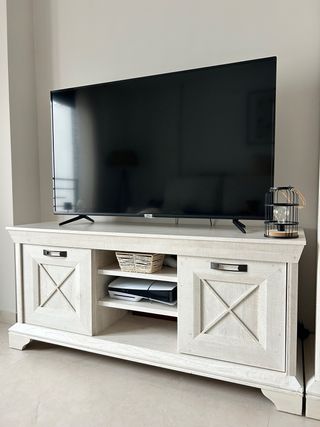 Mueble de salón madera y cristal