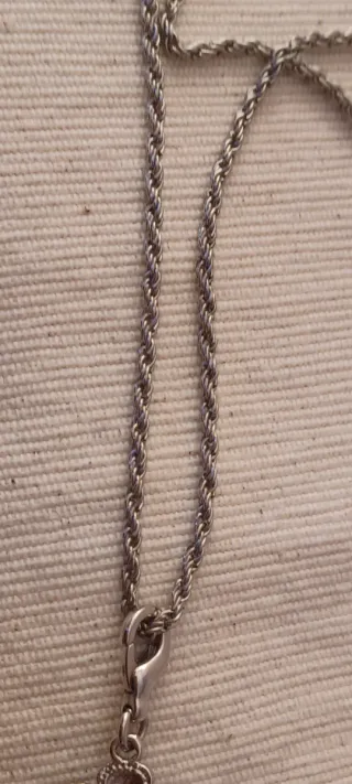 Collana regolabile con ciondolo fiore