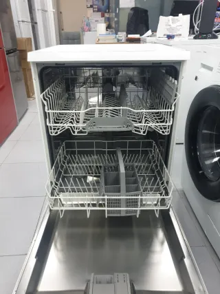 Lavavajillas Balay 85x60cm