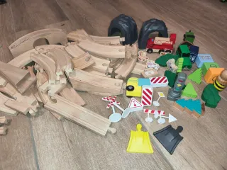 Tren de madera y accesorios