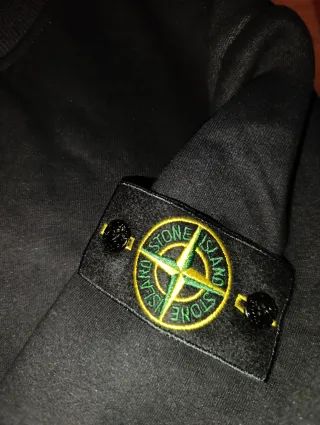 Camisola Stone Island Nova c/ Etiquetas