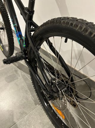 Bici de Montaña Negra