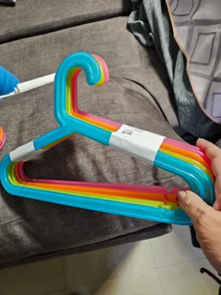 Perchas infantiles IKEA pack 18 unidades