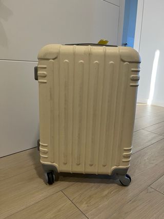 Maleta de mano rígida
