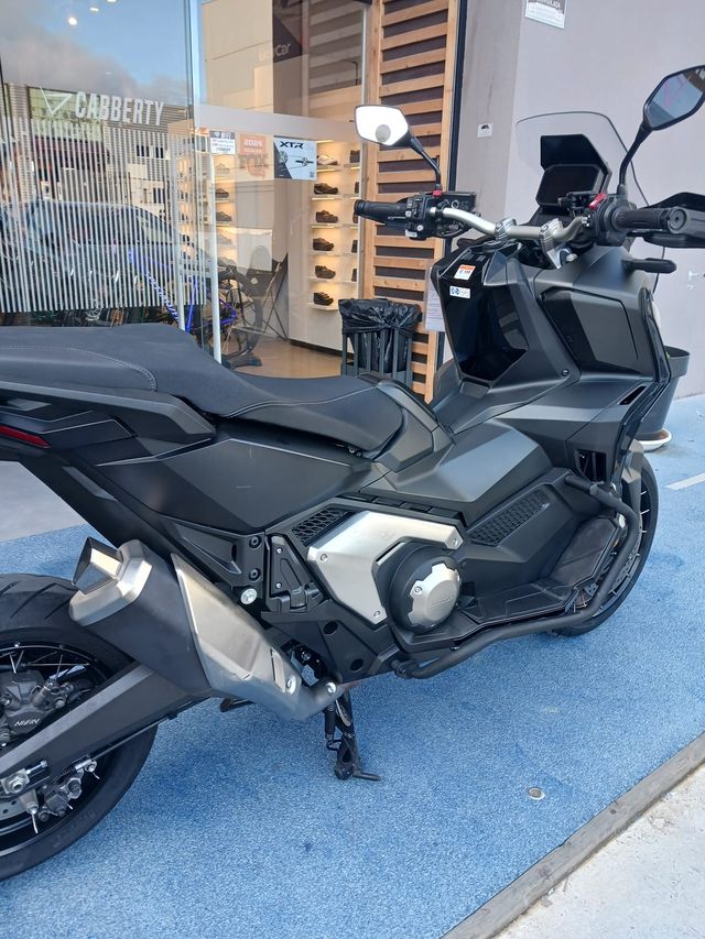 HONDA XADV 750 A2