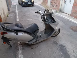 Kymco Grand Dink 125 Plata DESPIECE