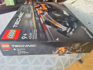 LEGO Technic 42169 McLaren F1