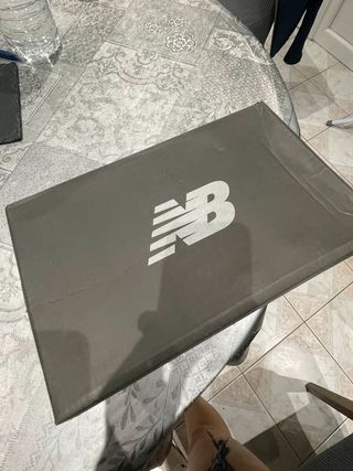 New Balance 9060 Moon Daze EU 42