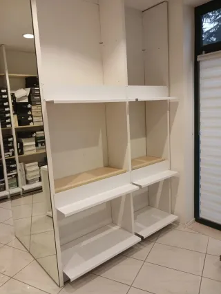 banconi, scaffali sedute ecc