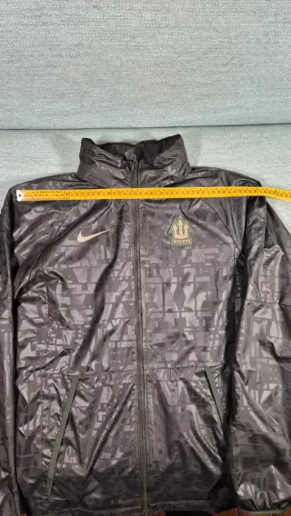 Giacca a vento Nike verde