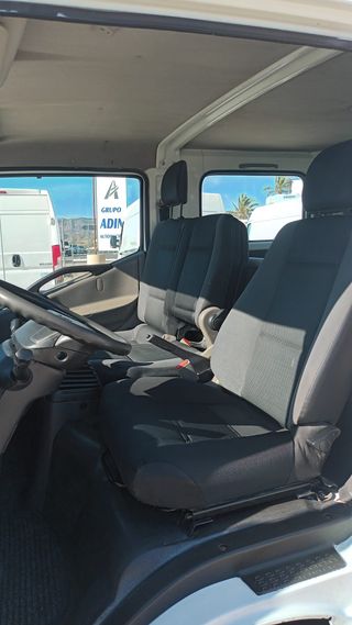 NISSAN NT400 2015 DOBLE CABINA BASCULANTE