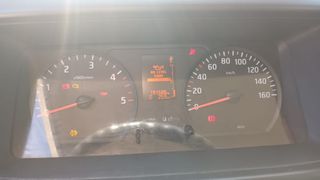 NISSAN NT400 2015 DOBLE CABINA BASCULANTE