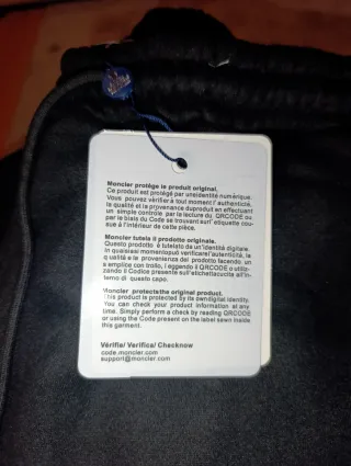 Conjunto Fato Treino Moncler Preto.