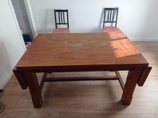 Mesa comedor madera maciza extensible + 4 sillas