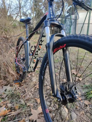 Bicicleta BH Expert Negra/Roja